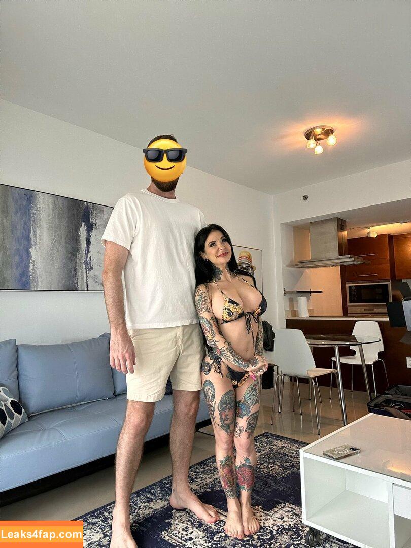 Joanna Angel / https: / joannaangel leaked photo photo #0180