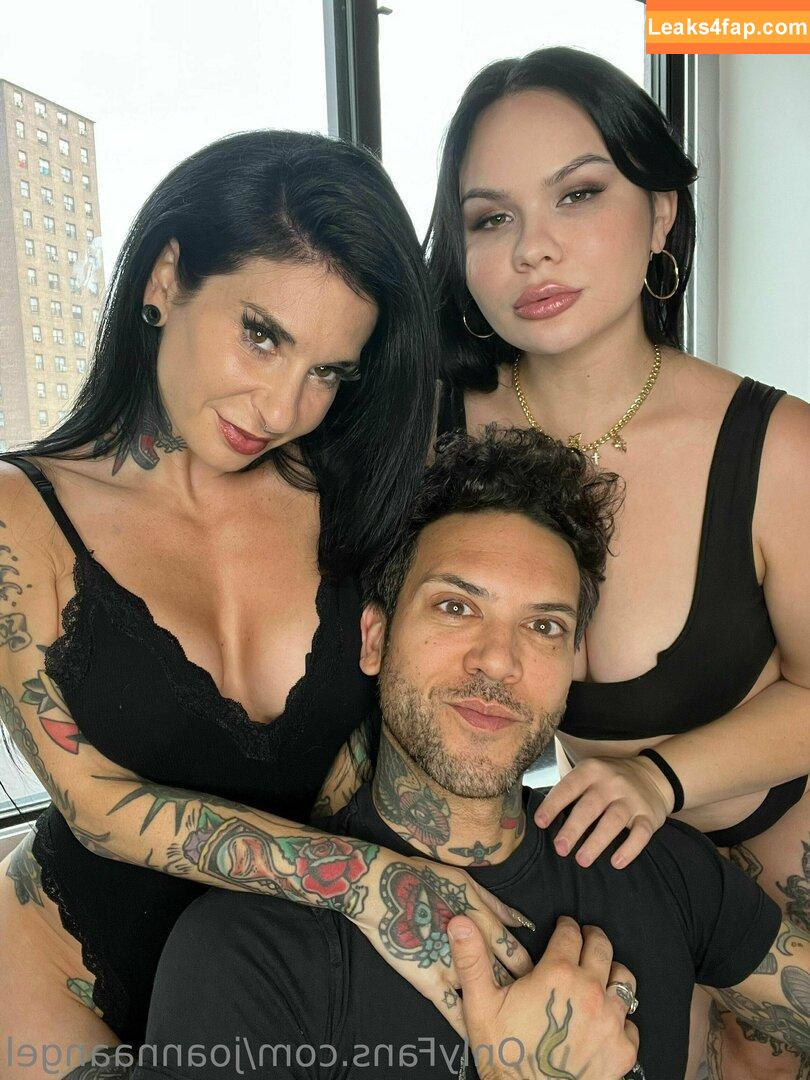 Joanna Angel / https: / joannaangel leaked photo photo #0491