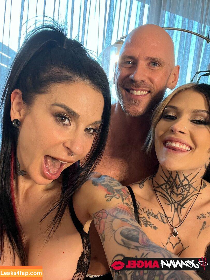 Joanna Angel / https: / joannaangel leaked photo photo #0969