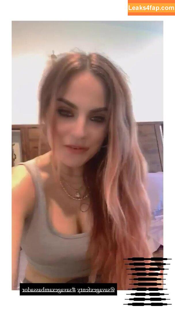 Joanna Jojo Levesque / iamjojo слитое фото фото #0196