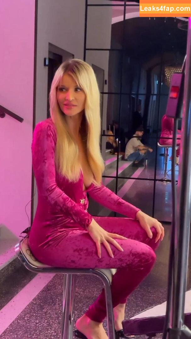 Joanna Krupa / joannakrupa / joannakrupafanpage leaked photo photo #0061