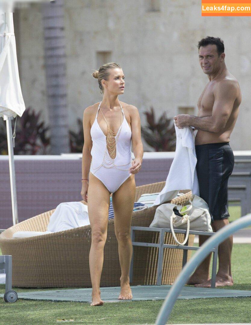 Joanna Krupa / joannakrupa leaked photo photo #0558