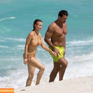 Joanna Krupa photo #0370