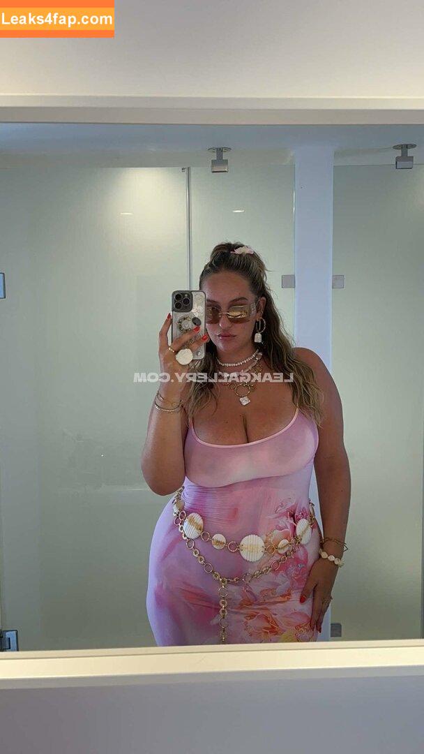 JoannVdHerik /  leaked photo photo #0011