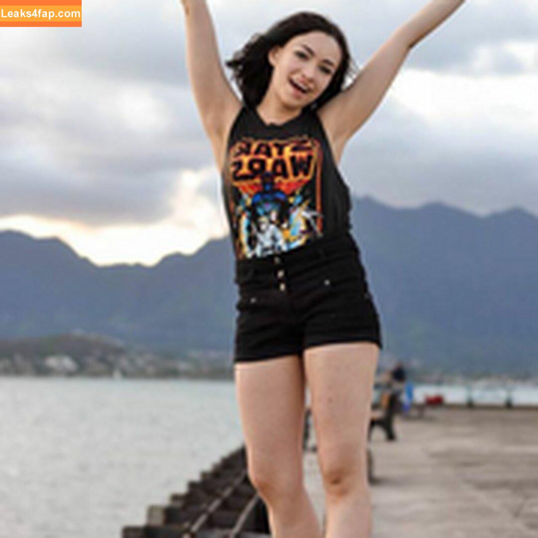 Jodelle Ferland / jodellemicah leaked photo photo #0054