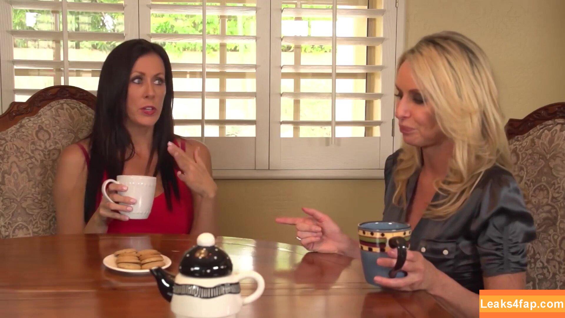 Jodi West / JodiWestXXX / https: / jodiwest / jodiwest420 / u391567 leaked photo photo #0265