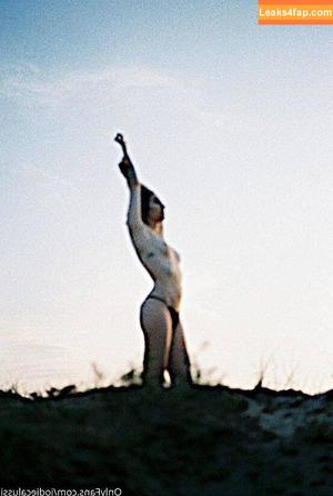 Jodie Calussi photo #0034