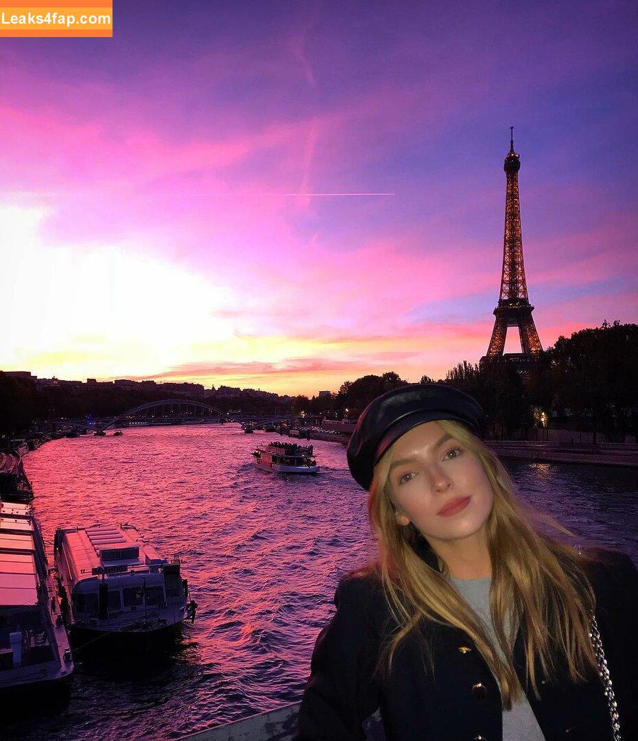 Jodie Comer / jodiemcomer leaked photo photo #0185