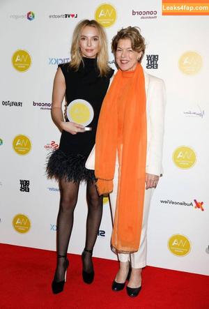 Jodie Comer photo #0023