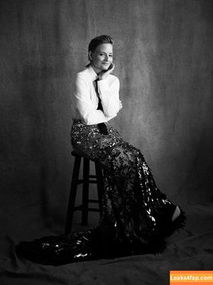 Jodie Foster photo #0001