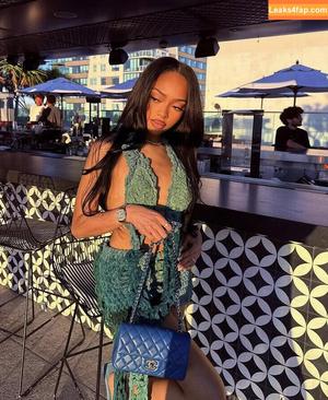 Jodie Woods photo #0103