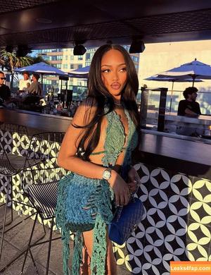 Jodie Woods photo #0104