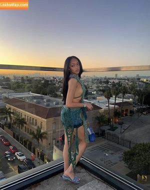 Jodie Woods photo #0107