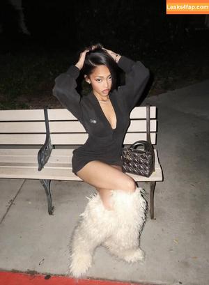 Jodie Woods photo #0135