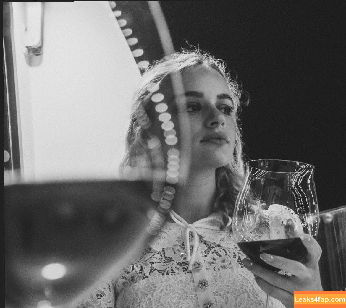 Joey King / iam_jaygarcia / joeyking leaked photo photo #0211