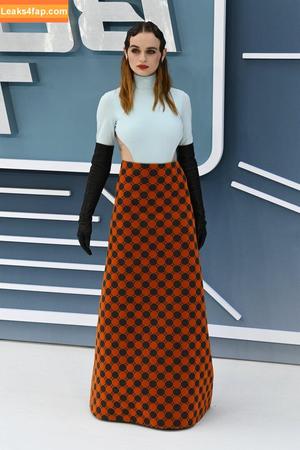 Joey King photo #0038