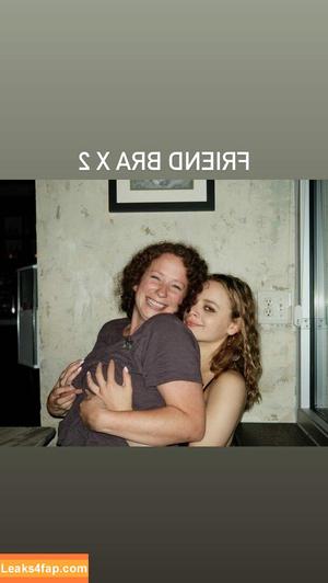 Joey King photo #0110