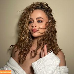 Joey King photo #0118