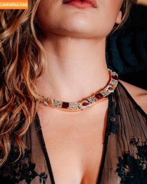 Joey King photo #0123