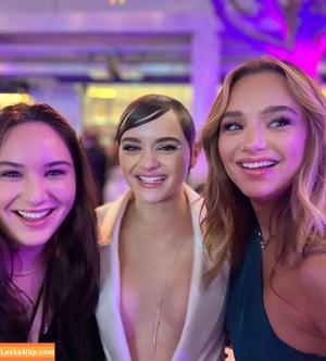 Joey King photo #0336