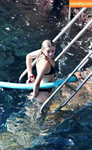 Joey King photo #0425