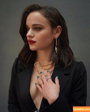 Joey King фото #2383