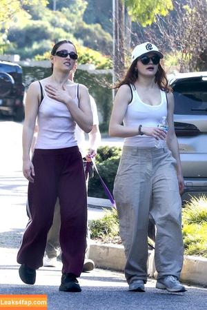 Joey King photo #2424