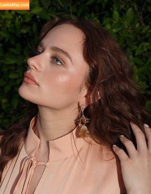 Joey King фото #2465