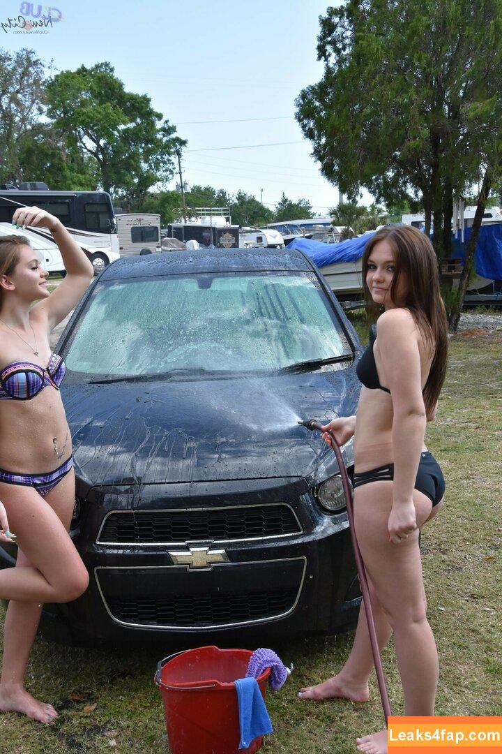 Joey White & Sami White / Twin Sisters / officialsamiwhite / xxxjoeywhite leaked photo photo #0023