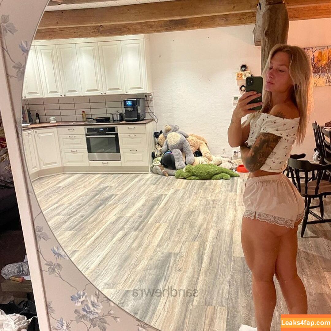 johannnajuhlin /  leaked photo photo #0021