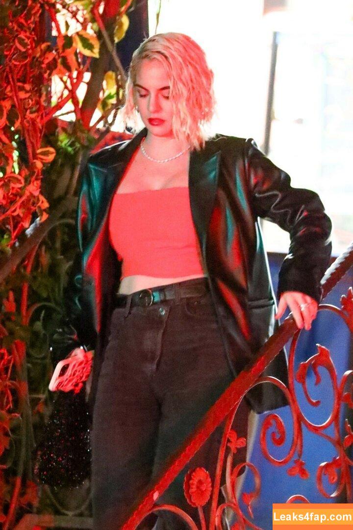 Jojo Levesque / iamjojo leaked photo photo #0229