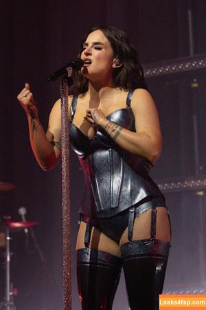 Jojo Levesque photo #0331