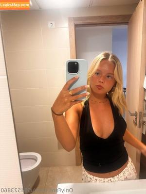 Jolie Sutton photo #0004