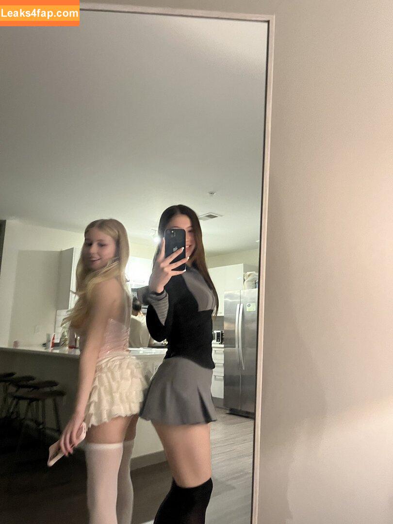 Jollyranch3rzoo /  leaked photo photo #0007