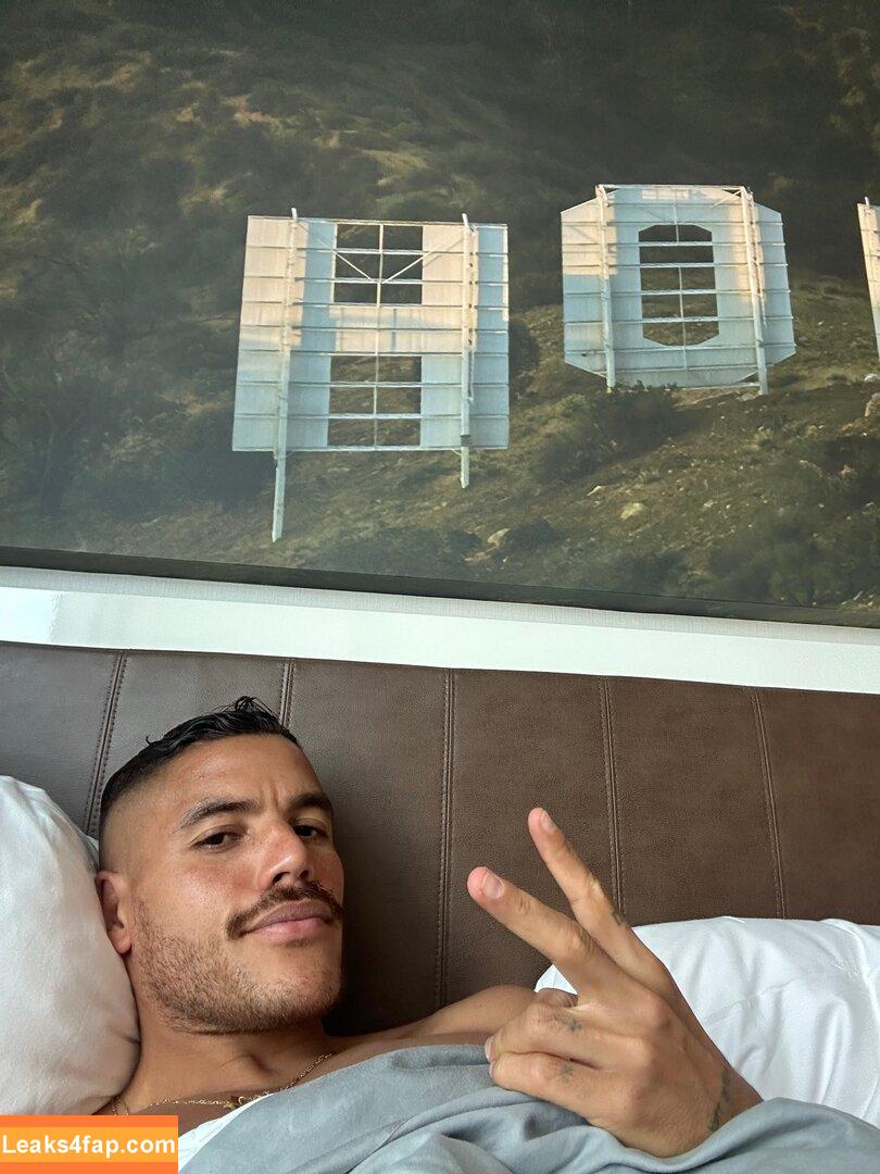 jona2santos /  leaked photo photo #0016