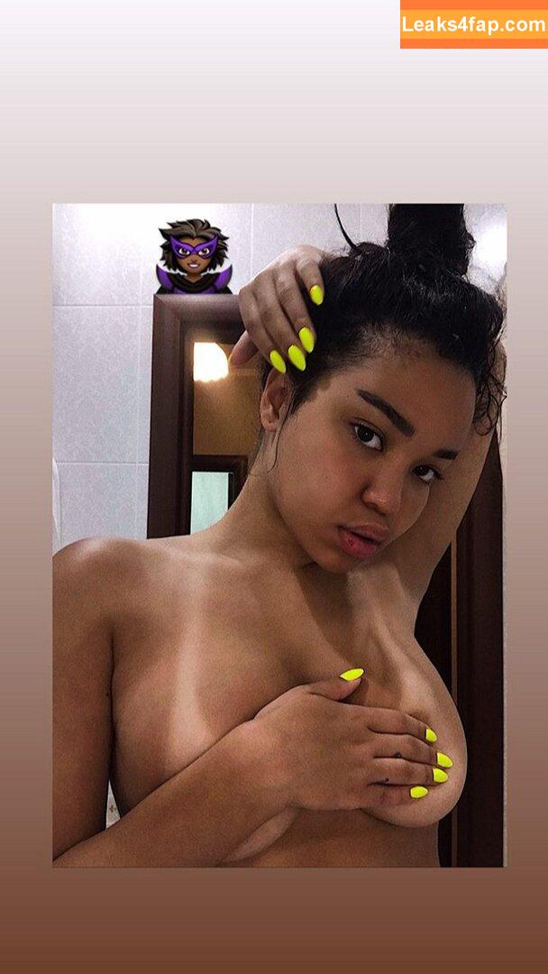 jones_nicole_ /  leaked photo photo #0023