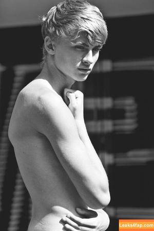 Jordan Taylor photo #0093
