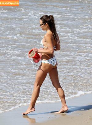 Jordana Brewster фото #0074
