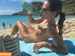 Jordana Brewster фото #0193