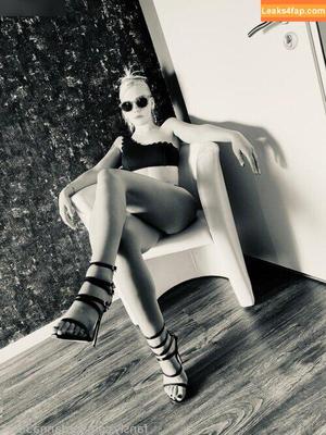 Jordannatanna photo #0020