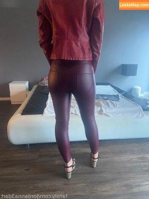 Jordannatanna photo #0025