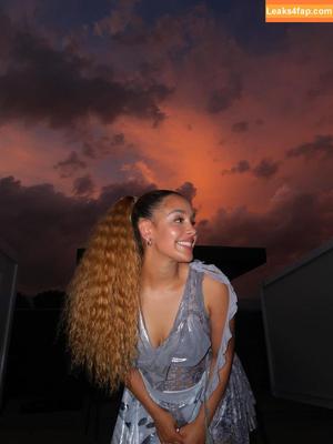 Jorja Smith фото #0140