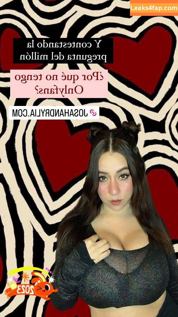 Josahandry Lia / josahandrylia / liasmooda leaked photo photo #0041