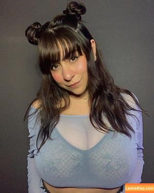 Josahandry Lia photo #0014