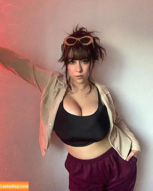 Josahandry Lia photo #0015