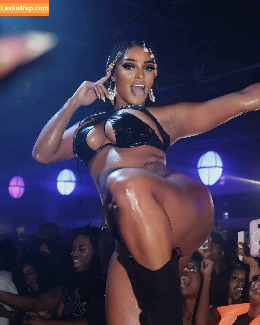 Joseline Hernandez / 