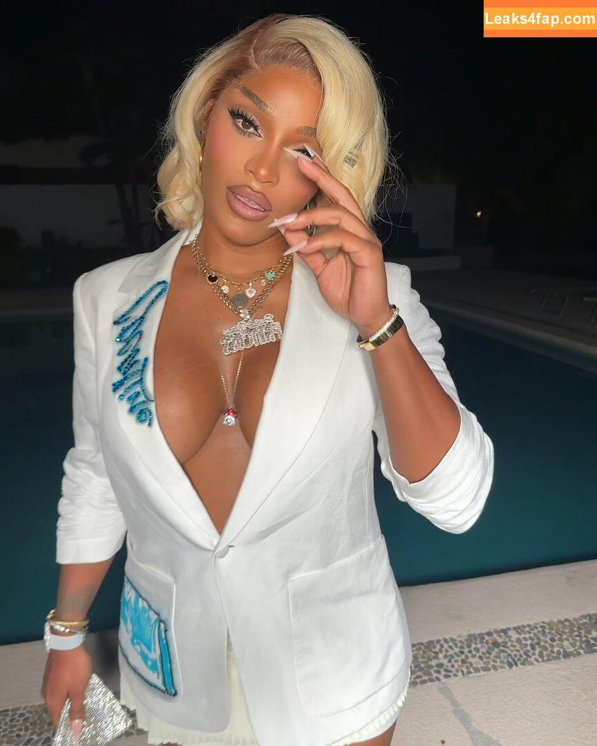 Joseline Hernandez / 