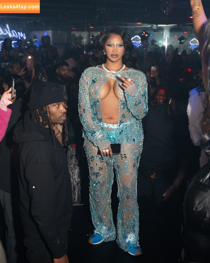 Joseline Hernandez / 