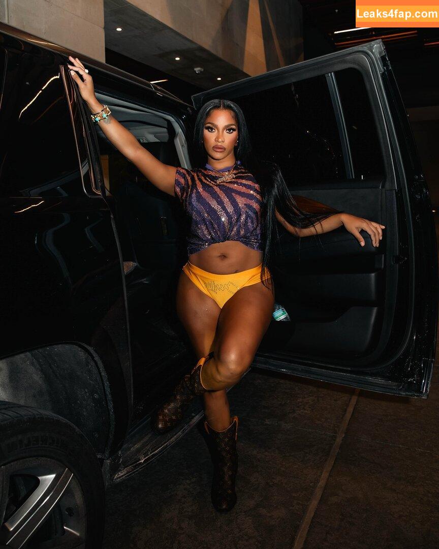 Joseline Hernandez / 