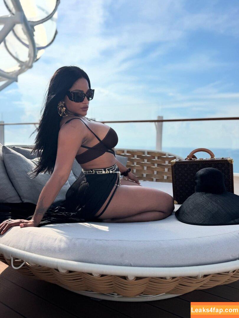 Joseline Hernandez / 